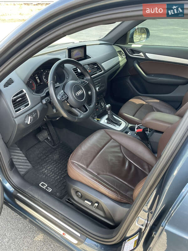 Позашляховик / Кросовер Audi Q3 2018 в Києві