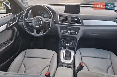 Внедорожник / Кроссовер Audi Q3 2018 в 