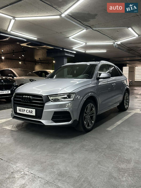 Внедорожник / Кроссовер Audi Q3 2017 в Одессе