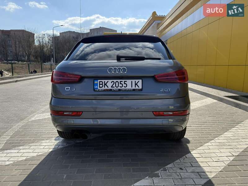Внедорожник / Кроссовер Audi Q3 2016 в Ровно