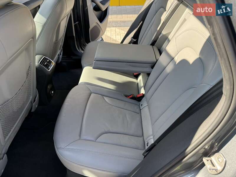 Внедорожник / Кроссовер Audi Q3 2016 в Ровно