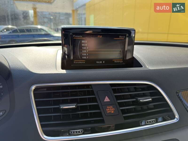 Внедорожник / Кроссовер Audi Q3 2016 в Ровно