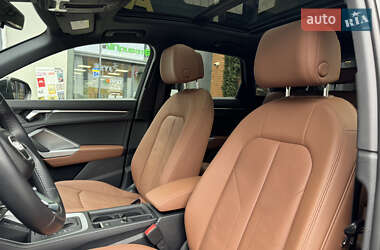 Внедорожник / Кроссовер Audi Q3 2019 в 