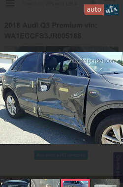 Внедорожник / Кроссовер Audi Q3 2017 в 