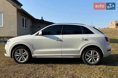 Позашляховик / Кросовер Audi Q3 2015 в 