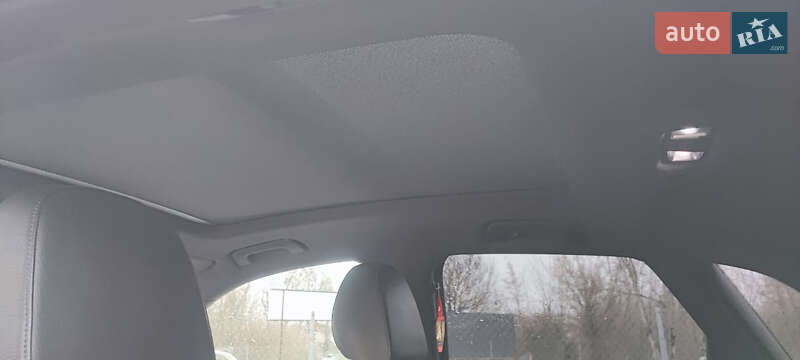 Внедорожник / Кроссовер Audi Q3 2017 в Каменец-Подольском