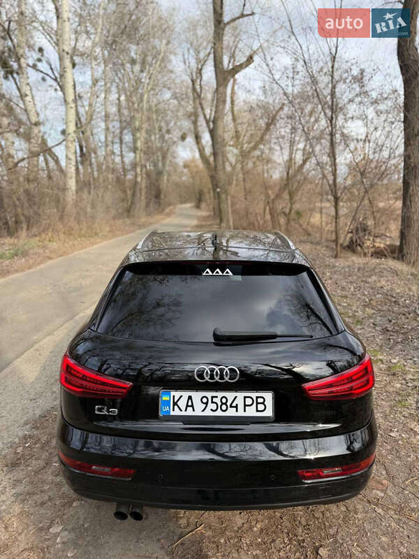 Позашляховик / Кросовер Audi Q3 2015 в Києві