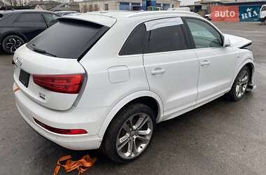 Внедорожник / Кроссовер Audi Q3 2017 в 