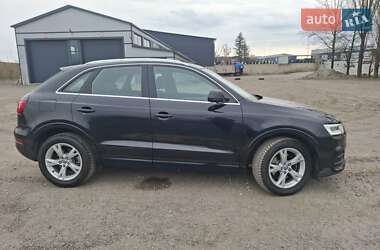 Внедорожник / Кроссовер Audi Q3 2018 в 