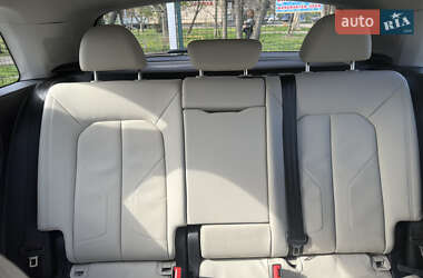 Внедорожник / Кроссовер Audi Q3 2022 в 