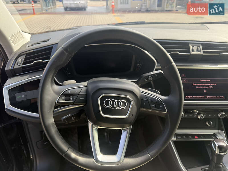 Внедорожник / Кроссовер Audi Q3 2022 в Одессе