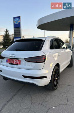 Внедорожник / Кроссовер Audi Q3 2015 в 