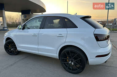 Внедорожник / Кроссовер Audi Q3 2015 в 