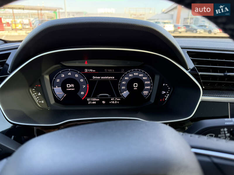 Внедорожник / Кроссовер Audi Q3 2019 в Киеве