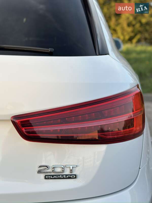 Внедорожник / Кроссовер Audi Q3 2017 в Киеве