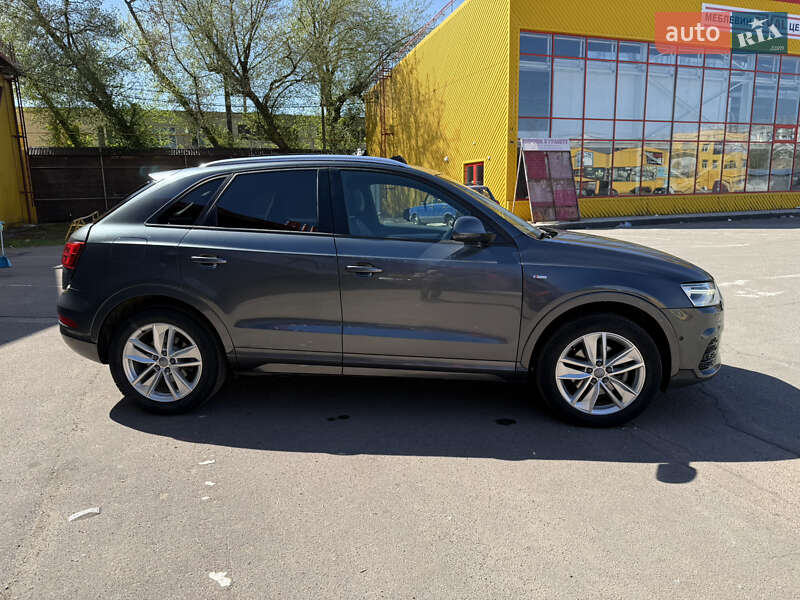 Внедорожник / Кроссовер Audi Q3 2018 в Житомире