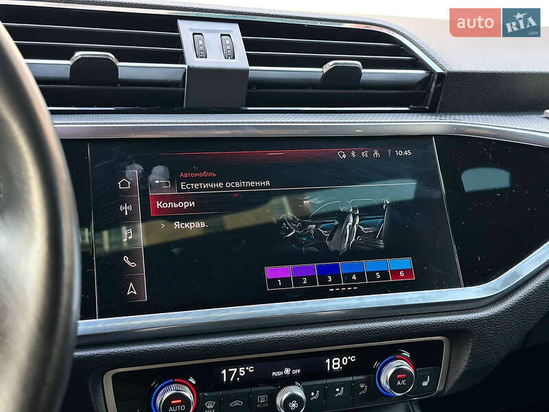 Внедорожник / Кроссовер Audi Q3 2021 в Житомире