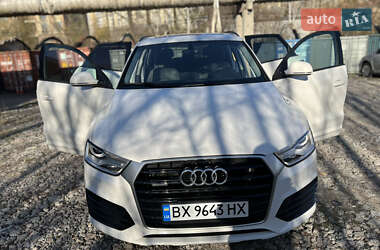 Внедорожник / Кроссовер Audi Q3 2018 в 