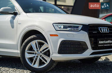 Внедорожник / Кроссовер Audi Q3 2017 в 