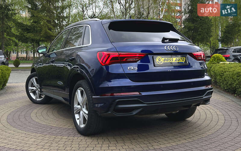 Внедорожник / Кроссовер Audi Q3 2020 в Львове