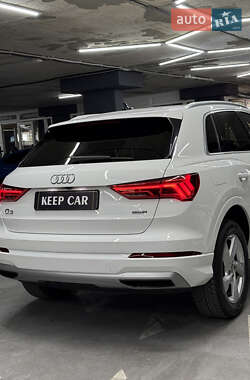 Внедорожник / Кроссовер Audi Q3 2019 в 