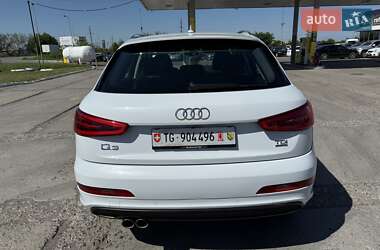Внедорожник / Кроссовер Audi Q3 2014 в 