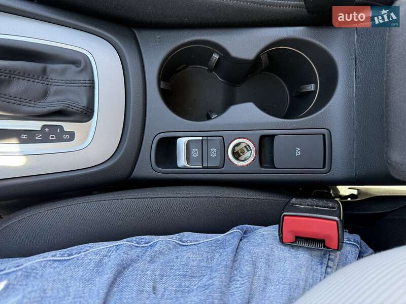 Позашляховик / Кросовер Audi Q3 2014 в Ужгороді фото 39 Позашляховик / Кросовер Audi Q3 2014 в Ужгороді