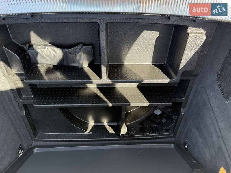 Позашляховик / Кросовер Audi Q3 2014 в Ужгороді фото 44 Позашляховик / Кросовер Audi Q3 2014 в Ужгороді