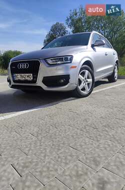 Внедорожник / Кроссовер Audi Q3 2014 в Львове