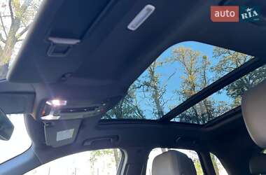 Позашляховик / Кросовер Audi Q3 2019 в 