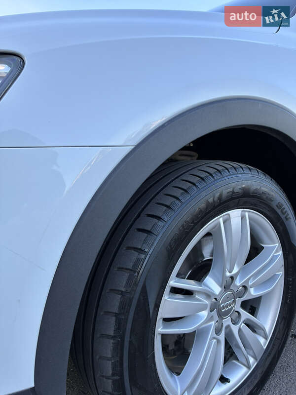 Внедорожник / Кроссовер Audi Q3 2012 в Кривом Роге фото 4 Внедорожник / Кроссовер Audi Q3 2012 в Кривом Роге