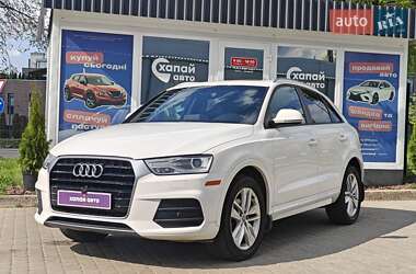 Позашляховик / Кросовер Audi Q3 2016 в Львові