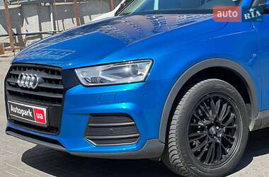 Внедорожник / Кроссовер Audi Q3 2017 в 