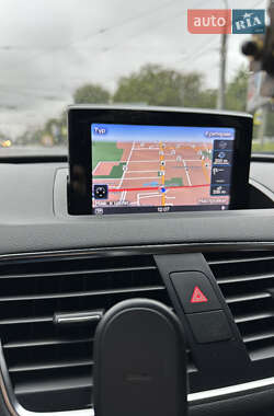 Внедорожник / Кроссовер Audi Q3 2011 в 