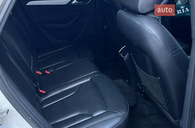 Внедорожник / Кроссовер Audi Q3 2017 в 