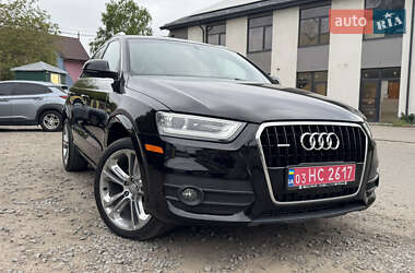 Позашляховик / Кросовер Audi Q3 2015 в 
