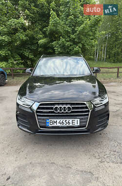 Внедорожник / Кроссовер Audi Q3 2016 в 
