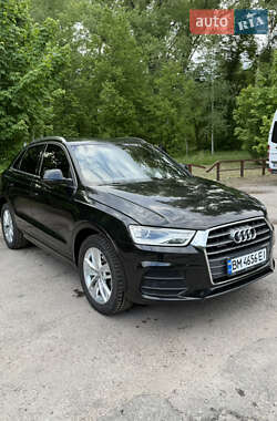 Внедорожник / Кроссовер Audi Q3 2016 в 