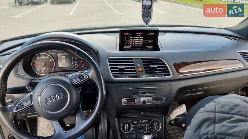 Позашляховик / Кросовер Audi Q3 2016 в Хмельницькому