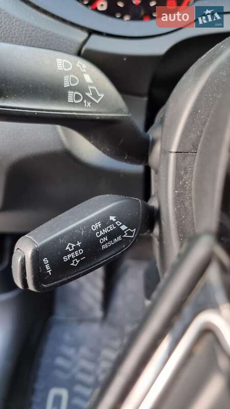 Позашляховик / Кросовер Audi Q3 2016 в Хмельницькому