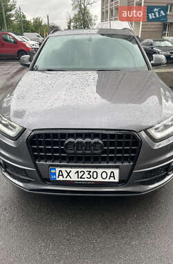 Внедорожник / Кроссовер Audi Q3 2015 в Харькове