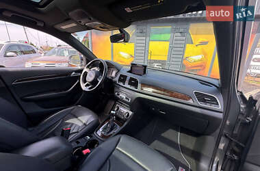 Внедорожник / Кроссовер Audi Q3 2016 в 
