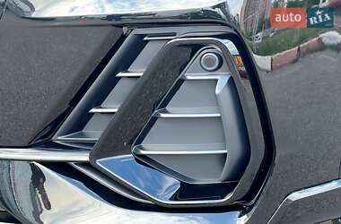 Внедорожник / Кроссовер Audi Q3 2024 в 