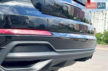 Внедорожник / Кроссовер Audi Q3 2024 в 