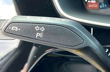 Внедорожник / Кроссовер Audi Q3 2024 в 