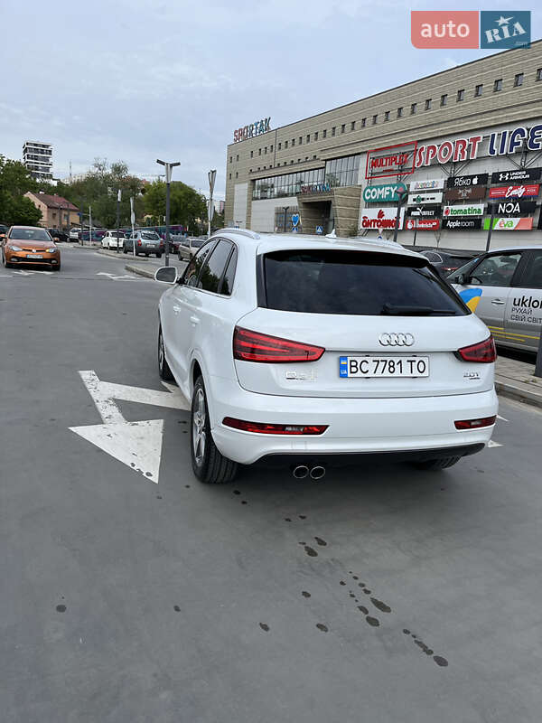 Позашляховик / Кросовер Audi Q3 2014 в Львові