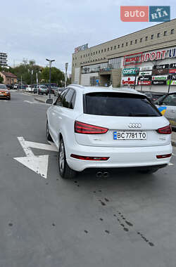 Внедорожник / Кроссовер Audi Q3 2014 в 