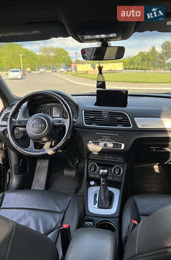 Внедорожник / Кроссовер Audi Q3 2016 в 