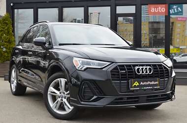 Позашляховик / Кросовер Audi Q3 2019 в Києві