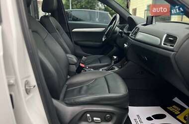 Внедорожник / Кроссовер Audi Q3 2016 в 